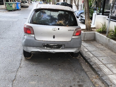 3 εγκαταλελεολιμενα οχήματα  Ελλησπόντου 27,