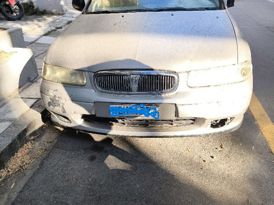 3 εγκαταλελεολιμενα οχήματα  Ελλησπόντου 27,