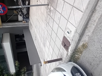 καταστραμενη σχαρα κυτιου ηλεκτρικων συνδεσεων  Αργυρουπόλεως