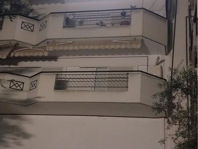 φωτεινή πινακίδα με έντονο φως σε μπαλκόνι 3 ορόφου  Ανατολικής Θράκης 14