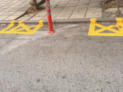 Αυθαίρετη διαγράμμιση και τοποθέτηση πασσάλου  Αιμιλιανού Γρεβενών