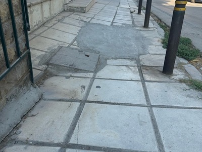 Καθίζηση πεζοδρομίου