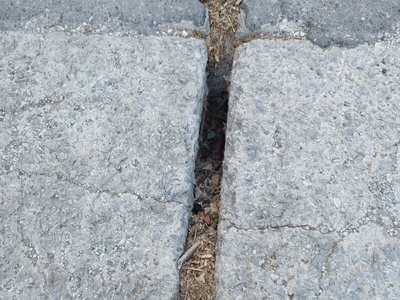 ασφαλτικα _υποχωρηση οδοστρωματος   προέκταση της Ποντου  169β