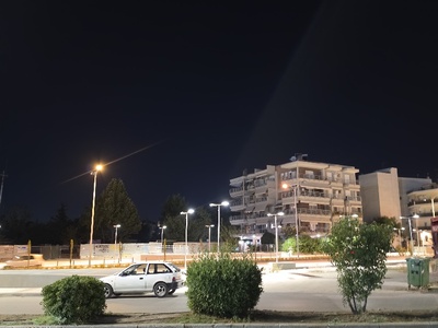2 λαμπες υπολειτουργούν  Ιφιγένειας 6