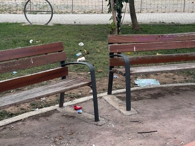 Σκουπίδια Σίμου Λιανίδη 4,