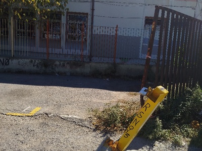 Φθορές σε Μπάρα Διελεύσεως -Κόδρα  	Αλεξάνδρου Παπάγου 41