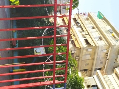 Δημοτικό θυμίζει στρατόπεδο