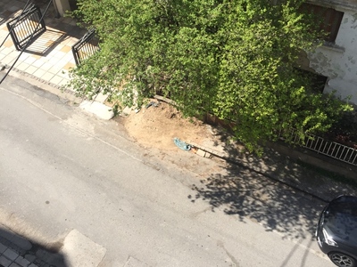 Μπάζα απο εργασίες εργολαβου...
