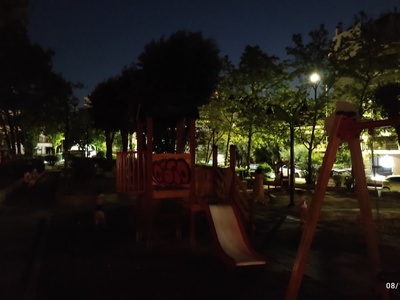 Μηδενικός φωτισμός σε όλο το πάρκο 