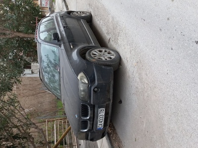 Εγκαταλελειμμένο όχημα 