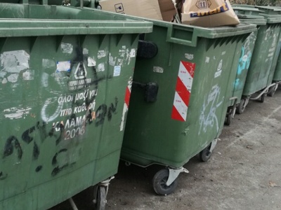 Διαχείριση απορριμμάτων - καθαρισμός (σημείων) κάδων