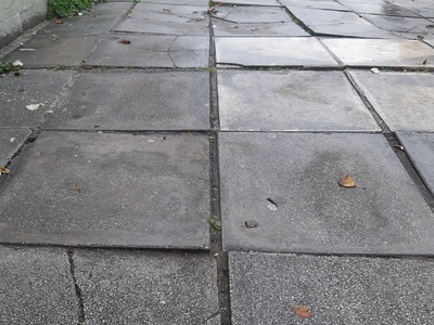 πεζοδρόμιο