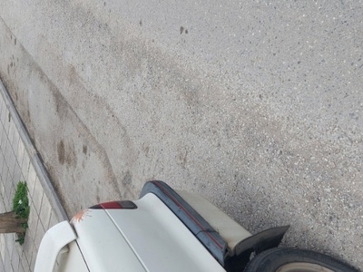 Οχημα σκούπα στην οδό Ανδρούτσου 