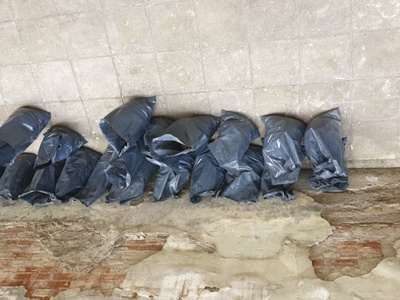 Συλλογή οικοδομικών υλικών 