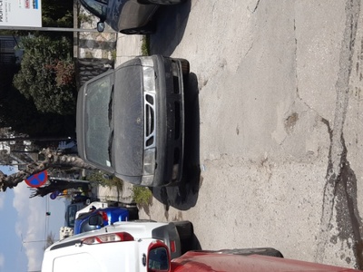 Παρατημένο saab cabrio