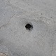 ΕΠΙΚΙΝΔΥΝΗ ΤΡΥΠΑ ΣΤΟ ΟΔΟΣΤΡΩΜΑ