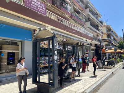 Στέγαστρο στάσης Κρικέλα 