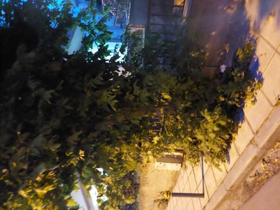 Απροσπέλαστο πεζοδρόμιο 