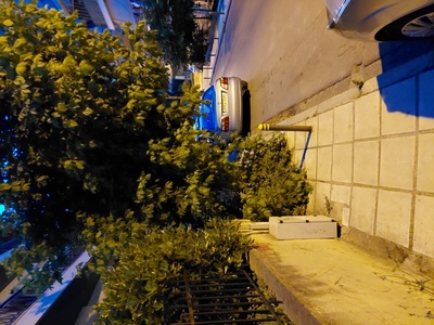 Απροσπέλαστο πεζοδρόμιο 